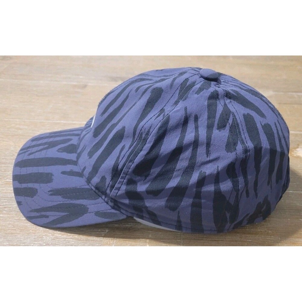 Adidas AEROREADY Tiger Graphic Cap Navy Blue Youth Size Hat Lightweight - Picture 2 of 5